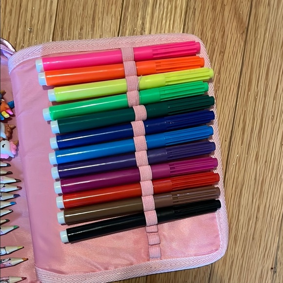Pink Stationery Set with Colorful Pens - Picture 4 of 7